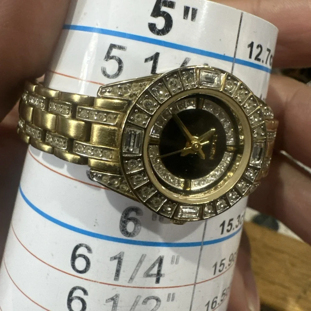 Working Vintage Elgin Dainty Ladies Gold Tone Crystals Watch 22mm Fit 5.5in